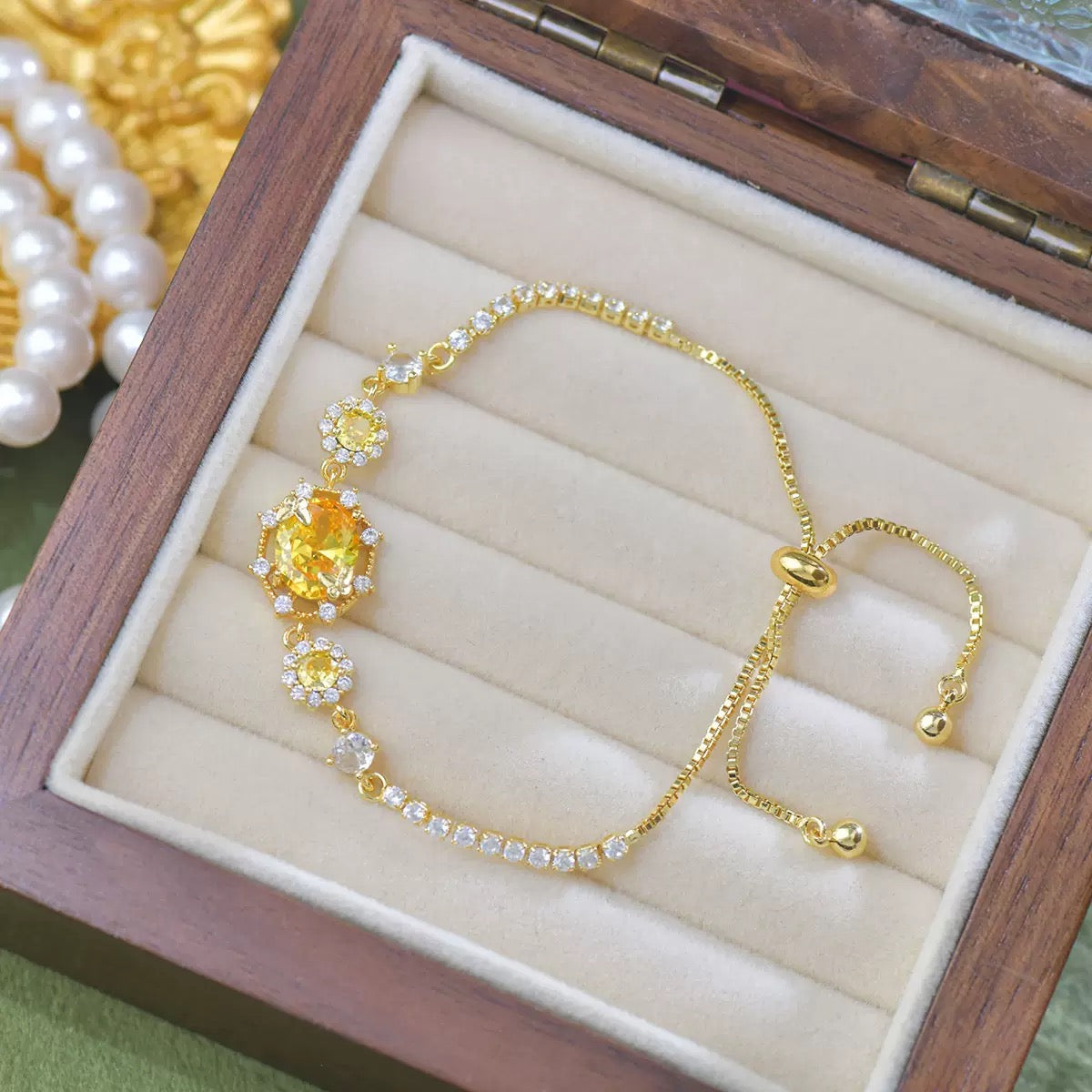 Yellow Royal Style Jewelry Set