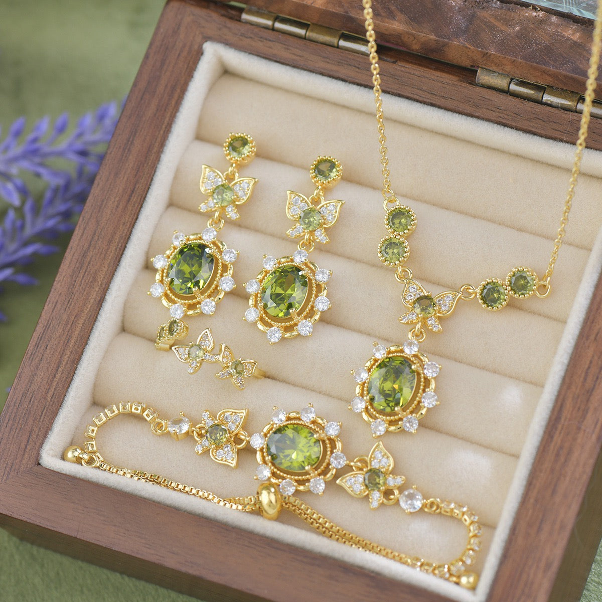 Green Butterfly Style Jewelry Set