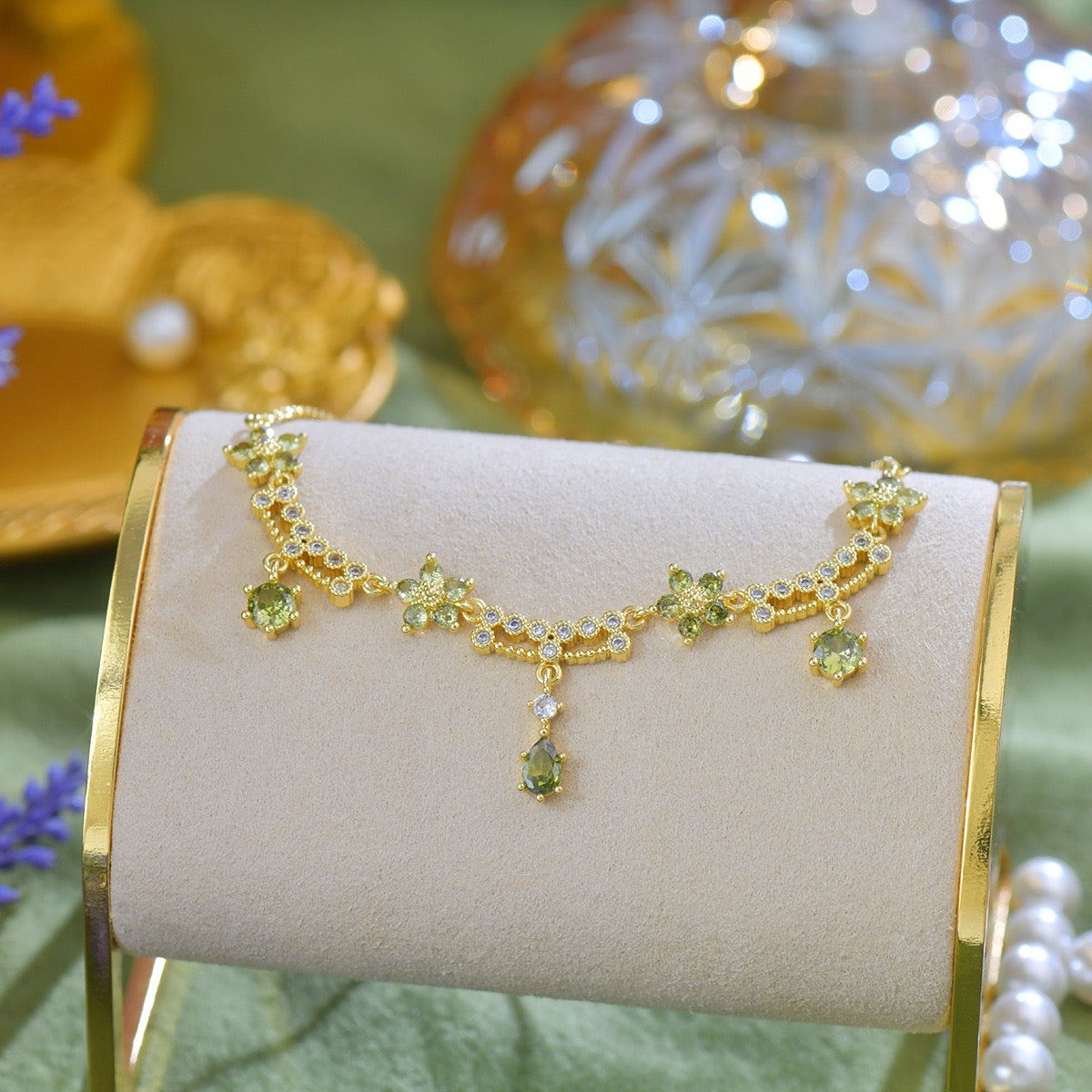 Royal Flower Bracelet