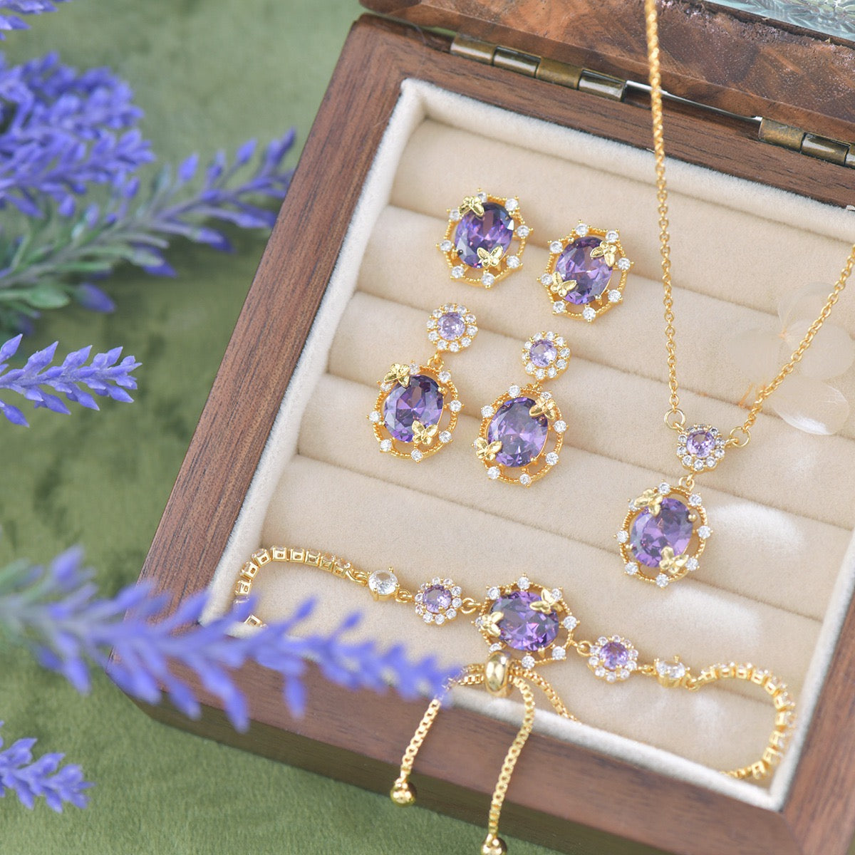 Purple Royal style Jewelry Set