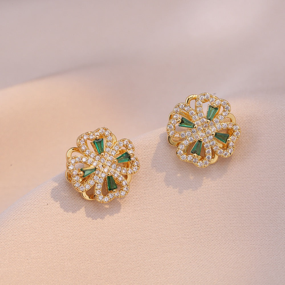 Green Clover Spinner Set