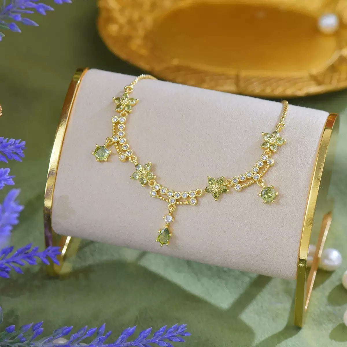 Royal Flower Bracelet