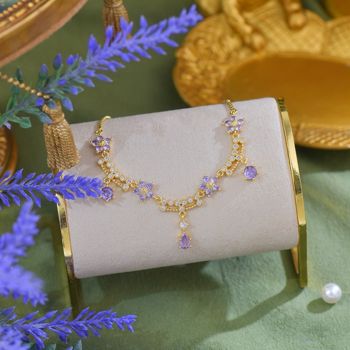 Royal Flower Bracelet