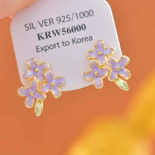 Dainty Flower Earring